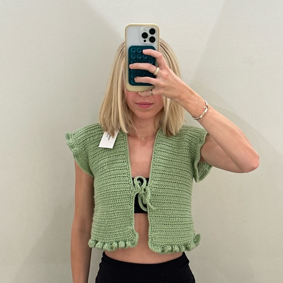 Reformation Oak Vintage Top in Green - Picture 4 of 4